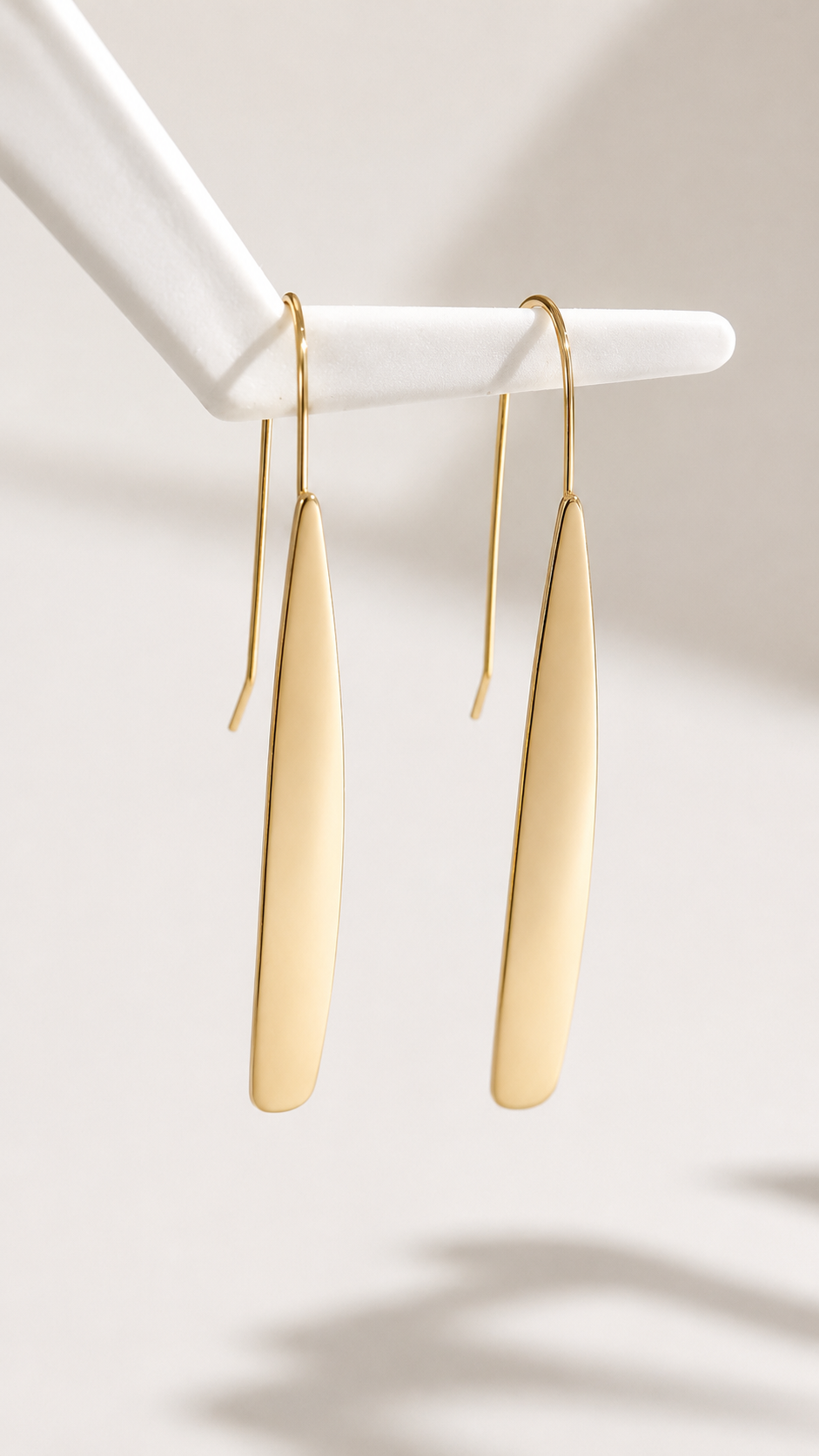 LUCIA GOLD DROP EARRINGS
