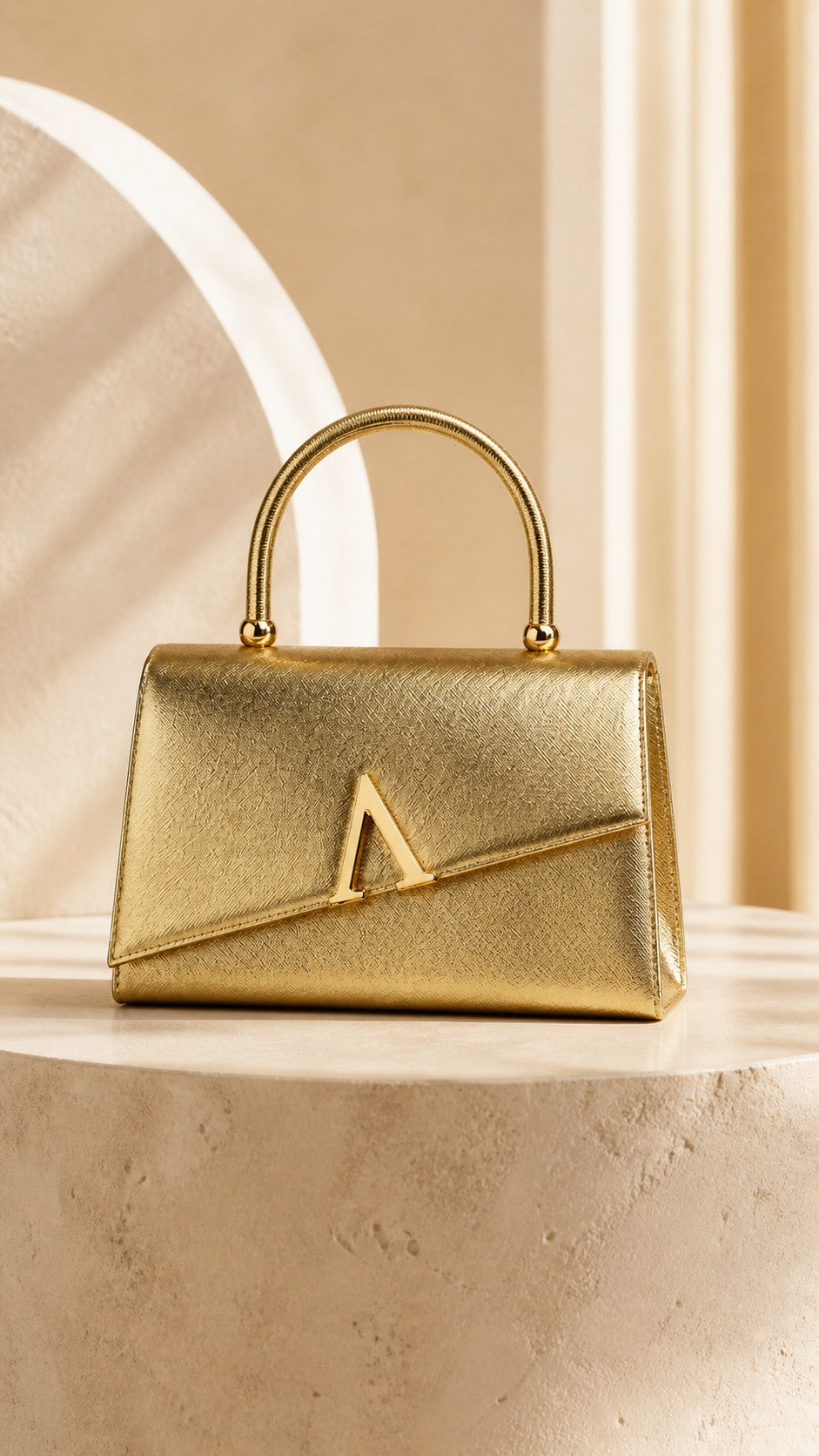 ALESSIA GOLD HANDLE BAG